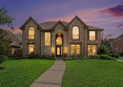 5406 Brook Bend Dr, Sugar Land, TX 77479