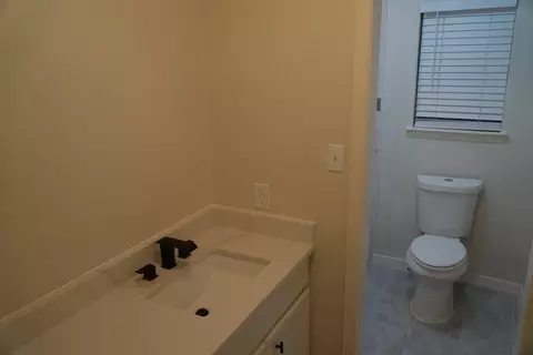 Bath - 22707 Cranberry Trl, Spring, TX 77373 photo 1 of 2