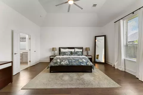 Bedroom - 1038 Bat Hawk Ct, Conroe, TX 77385 photo 1 of 3