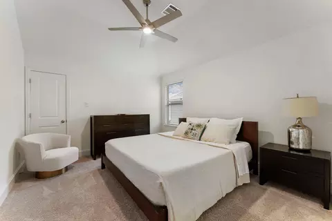 Bedroom - 1038 Bat Hawk Ct, Conroe, TX 77385 photo 2 of 3