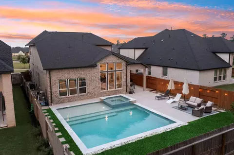 25007 Flint Lake Dr, Tomball, TX 77375