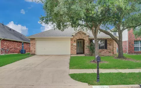 20511 Bouganvilla Blossom Ln, Cypress, TX 77433