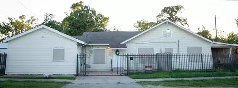 910 Booth Street St, Houston, TX 77009 photo 1