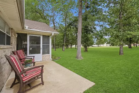 Exterior - 281 Broadmoor Dr, Trinity, TX 75862 photo 7 of 8