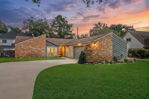 15126 Carols Way Dr, Houston, TX 77070