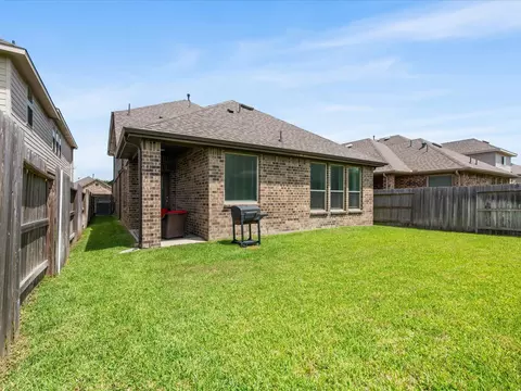 Exterior - 7123 Poppyseed Trl, Spring, TX 77379 photo 7 of 7