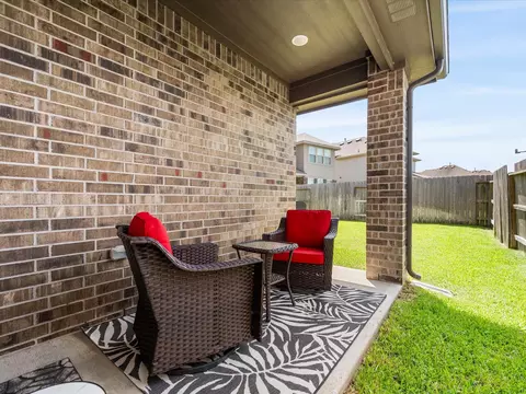 Exterior - 7123 Poppyseed Trl, Spring, TX 77379 photo 6 of 7