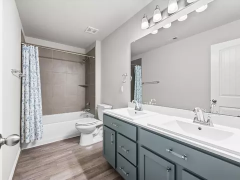 Bath - 7123 Poppyseed Trl, Spring, TX 77379 photo 5 of 5