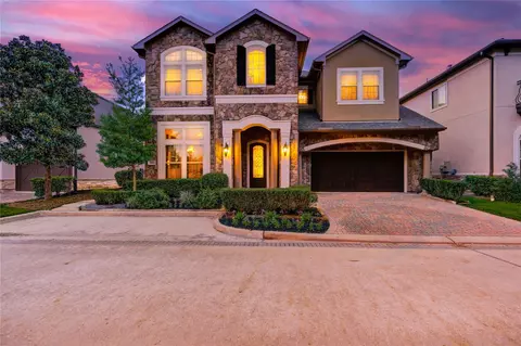 902 Oyster Bank Cir, Sugar Land, TX 77478