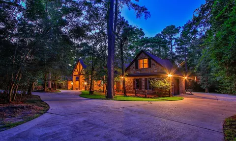 28913 Pleasant Frst, Magnolia, TX 77355