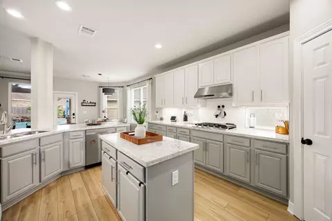 Kitchen - 20606 Cypress Tree Ln, Spring, TX 77388 photo 1 of 4