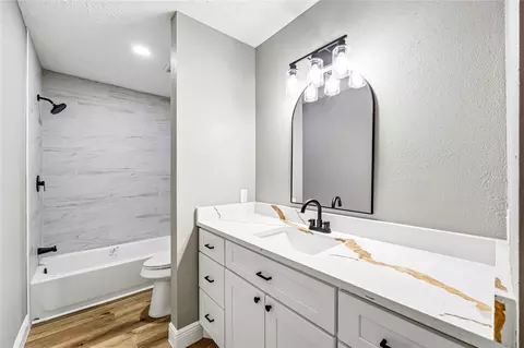 Bath - 4534 Rosegate Dr, Spring, TX 77373 photo 1 of 4