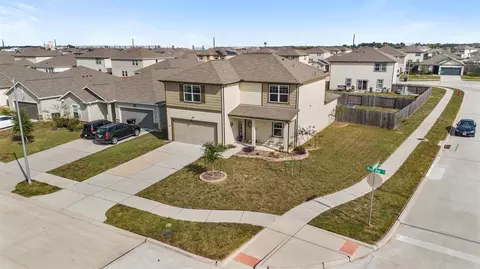 1081 Water Oak Ln, Brookshire, TX 77423