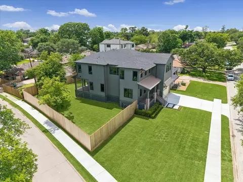 2203 Cheshire Ln, Houston, TX 77018