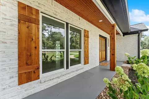 Exterior - 25107 Broughton St, Spring, TX 77373 photo 8 of 11