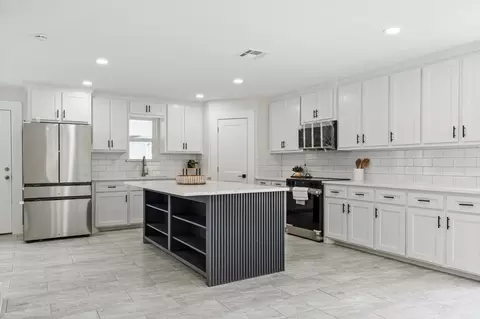 Kitchen - 25107 Broughton St, Spring, TX 77373 photo 1 of 6