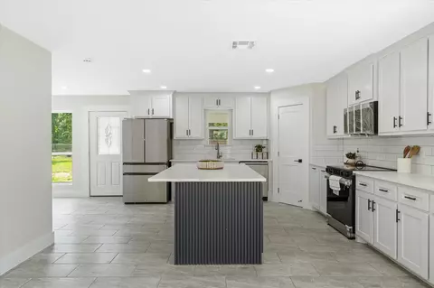 Kitchen - 25107 Broughton St, Spring, TX 77373 photo 2 of 6