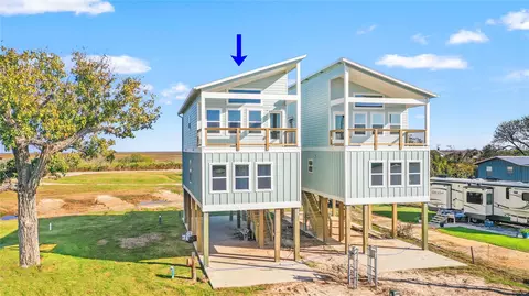442 Private Rd 670st Marys Slough Dr, Matagorda, TX 77457