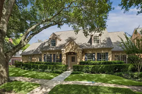 1419 Camelot Pl, Sugar Land, TX 77478