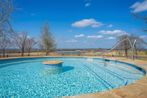9863 Northfields Fall Cir, Willis, TX 77318 photo 5