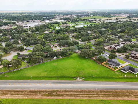0 W Loop St, El Campo, TX 77437