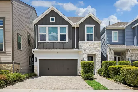 10960 Hewitt Cliff Ln, Houston, TX 77043