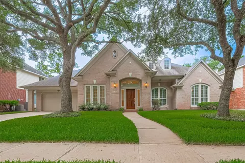 Exterior - 4902 Stackstone Ln, Katy, TX 77450 photo 2 of 5