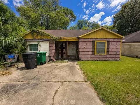 6605 Goforth St, Houston, TX 77021