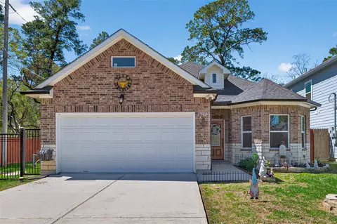 17503 Deer Creek Dr, Spring, TX 77379