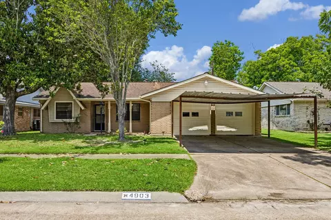 4903 Mistletoe Rd, Pasadena, TX 77505