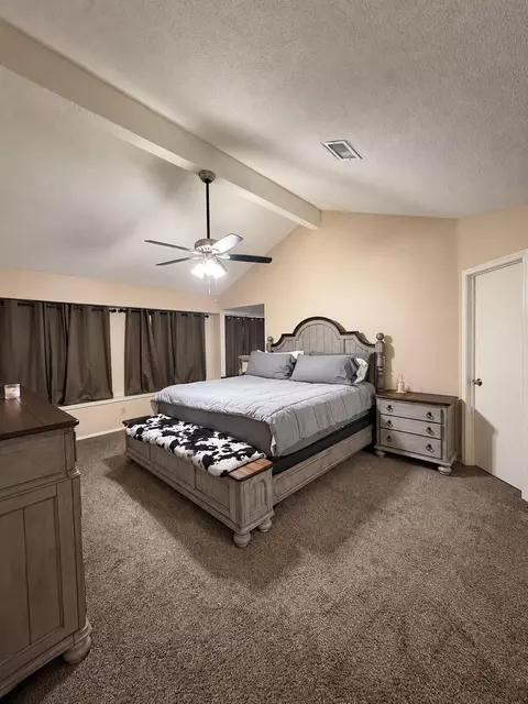4238 Hambledon Village Dr, Houston, TX 77014