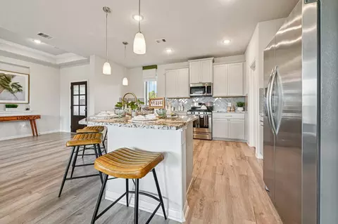 Kitchen - 13621 Armstrong St, Conroe, TX 77303 photo 4 of 4
