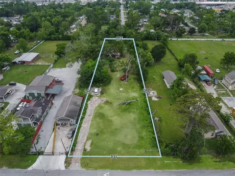 9217 Friendly Rd, Houston, TX 77093