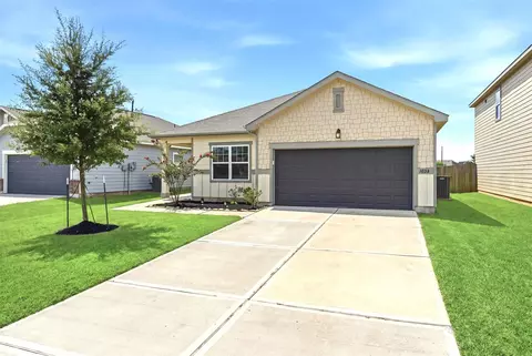 1028 Long Bay Ct, Brookshire, TX 77423
