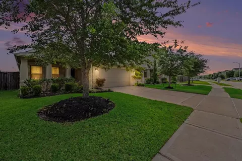 20354 Creekdale Bend Dr, Cypress, TX 77433