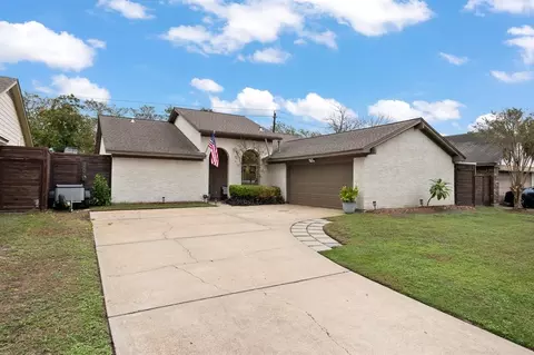 4507 Anacacho St, Pasadena, TX 77504 photo 1