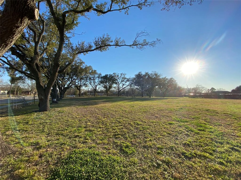 4733 Lincolnshire Rd  