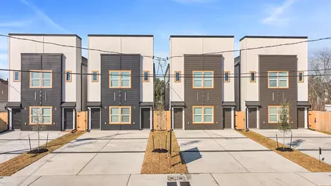 9819 Turnbow #CD, Houston, TX 77029