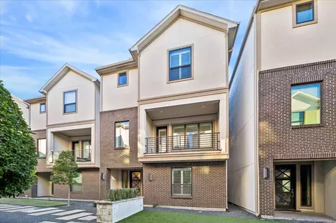 1122 Thompson St, Houston, TX 77007