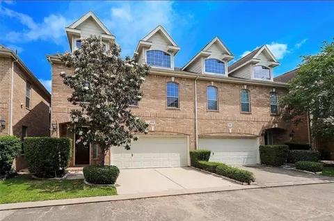 5722 Beverly Hills Walk, Houston, TX 77057