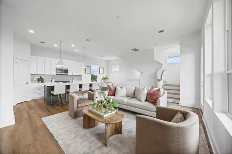 5109 Avenue J, Houston, TX 77011