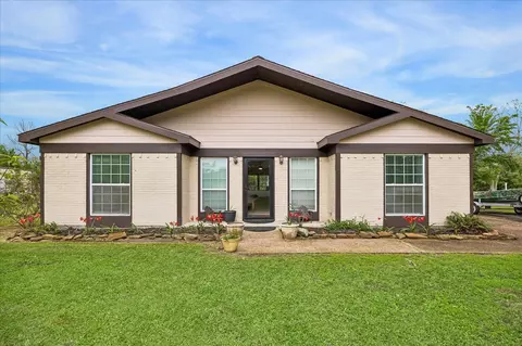 103 Spanish Trace St, Crosby, TX 77532