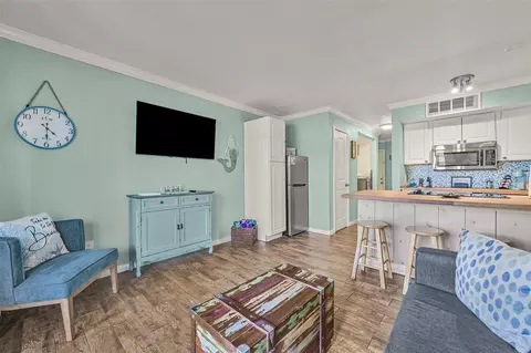 6300 Seawall Blvd, Galveston, TX 77551