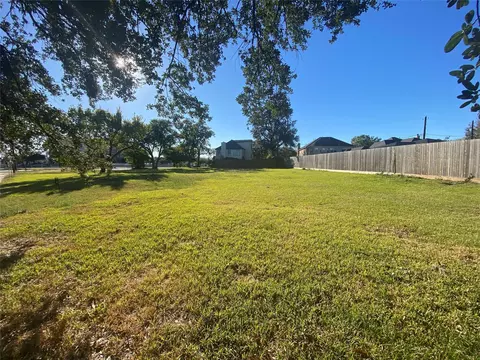 7552 Main St, Houston, TX 77030
