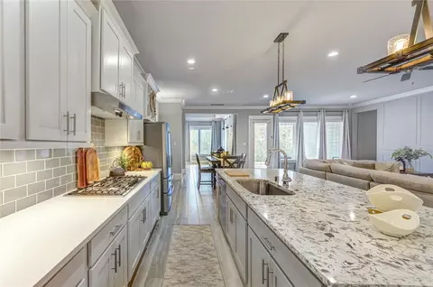 Kitchen - 2160 Rope Maker Rd, Conroe, TX 77384 photo 6 of 6