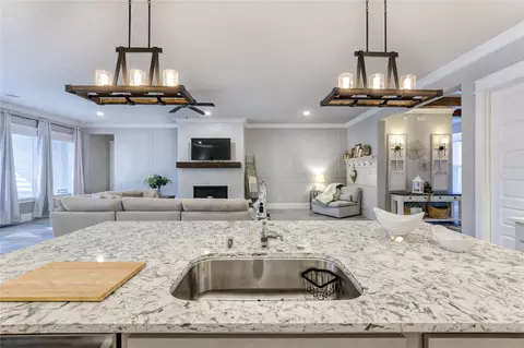 Kitchen - 2160 Rope Maker Rd, Conroe, TX 77384 photo 5 of 6