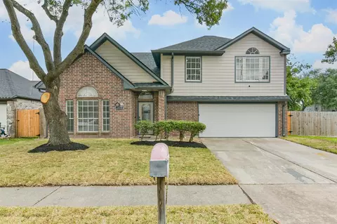 3823 Cann Dr, Pasadena, TX 77503
