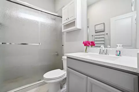 Bath - 32187 Park Plains Dr, Conroe, TX 77385 photo 1 of 6