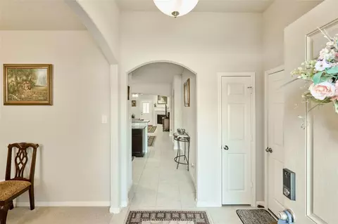 Entry Way - 2020 Cedar Tree Ct, Conroe, TX 77301 photo 1 of 4