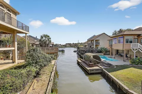 279 Capetown, Montgomery, TX 77356